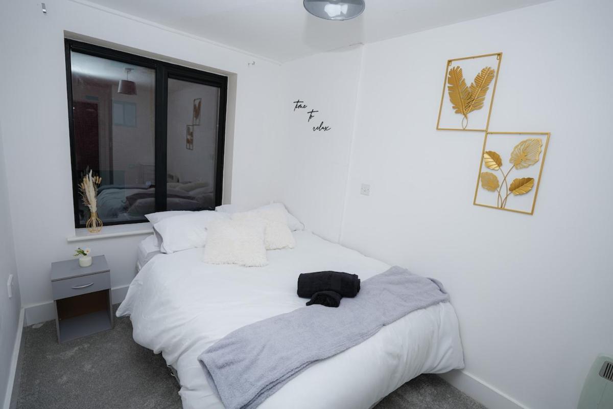 2 Bed - Bham Centre, Next To Utility Arena - Free Parking! Apartment